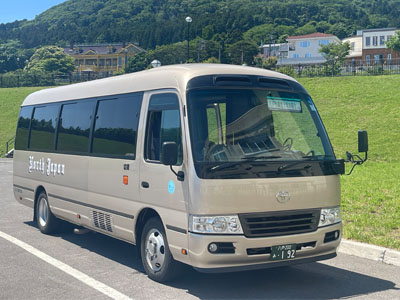小型バス